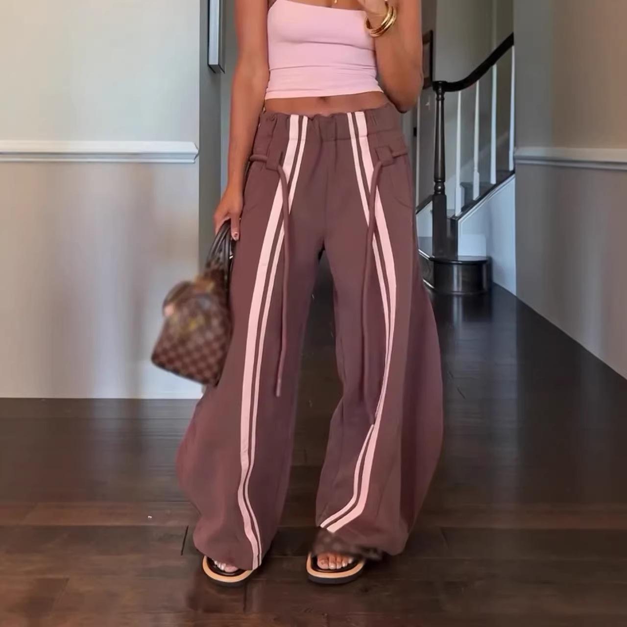 

Новые женские брюки в уличном стиле на кулиске с широкими штанинами, свободного кроя, с затянутой талией, повседневные брюки для модного образа на каждый день S коричневый