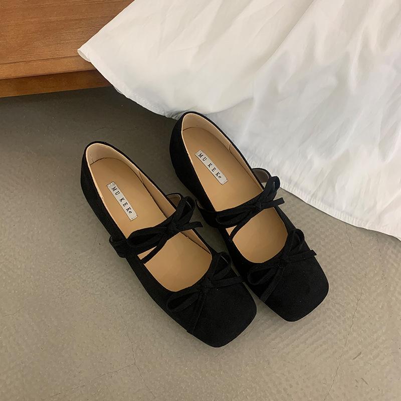 Französische Innenhöhenerhöhung Doppel-Schleife Ballett Einzelne Schuhe Damen Frühling und Herbst 2025 neue Modelle mit Rock Temperament Fee Damenschuhe