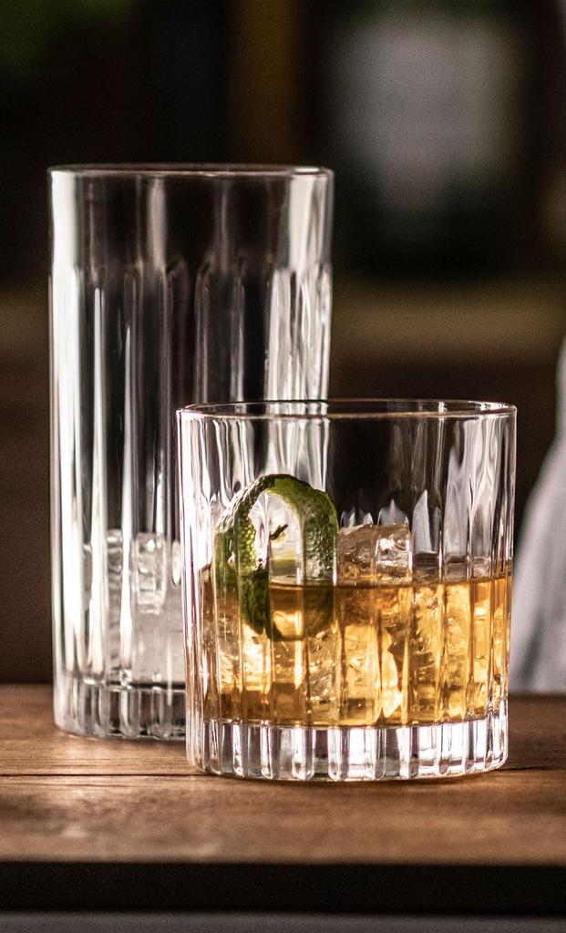 Zwiesel Glass (ZWIESEL GLAS) Break-Resistant Tumblers, Stage Style, for Whiskey and Hard Liquor, Pair of 2, Machine-Made (m121879)