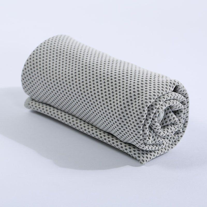 Neck Cooling Towel Instantly Cools Soft Breathable Mesh Material Ideal For Outdoor Fitness Sports