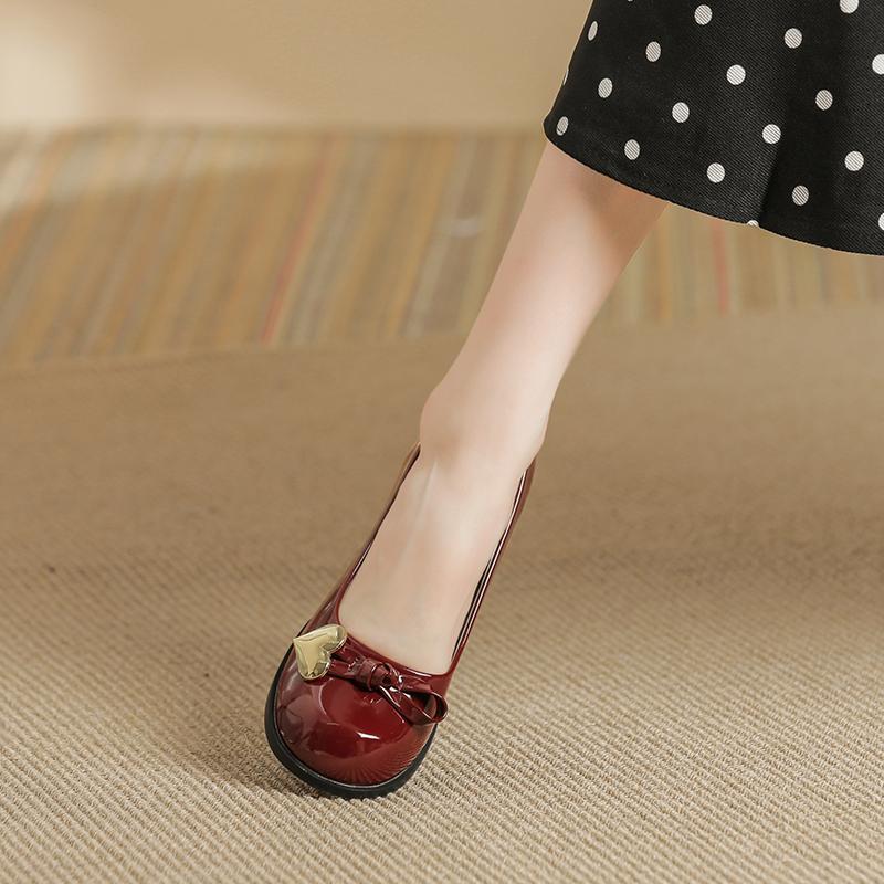 Retro Mary Jane shoes women's red small leather shoes summer new high-heeled women's shoes French round head thick heel four-season wedding shoes