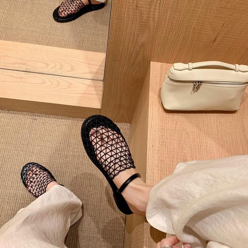 Stylish hollow mesh bag head with beach flat bottom half slippers female summer