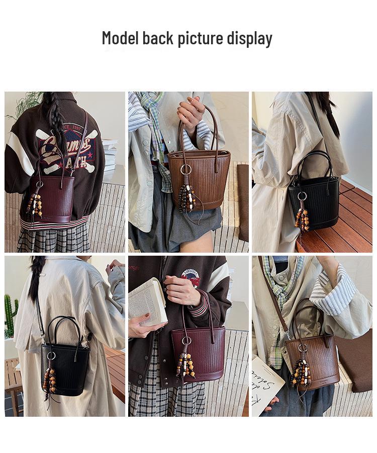 Niche High-End Women's French Luxury Woven Shoulder and Crossbody Bucket Handbag