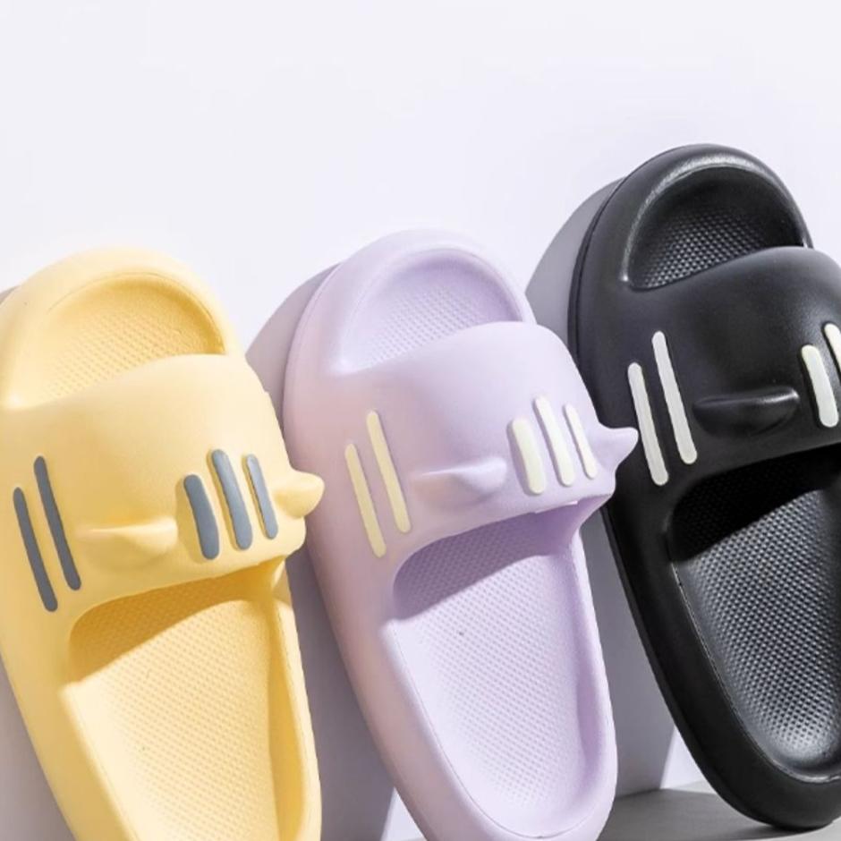 Thick Soled Slippers, Cute Women's and Men's Bathroom, EVA for Home Use, Anti Slip and Odorless Feet, Indoor Home Use