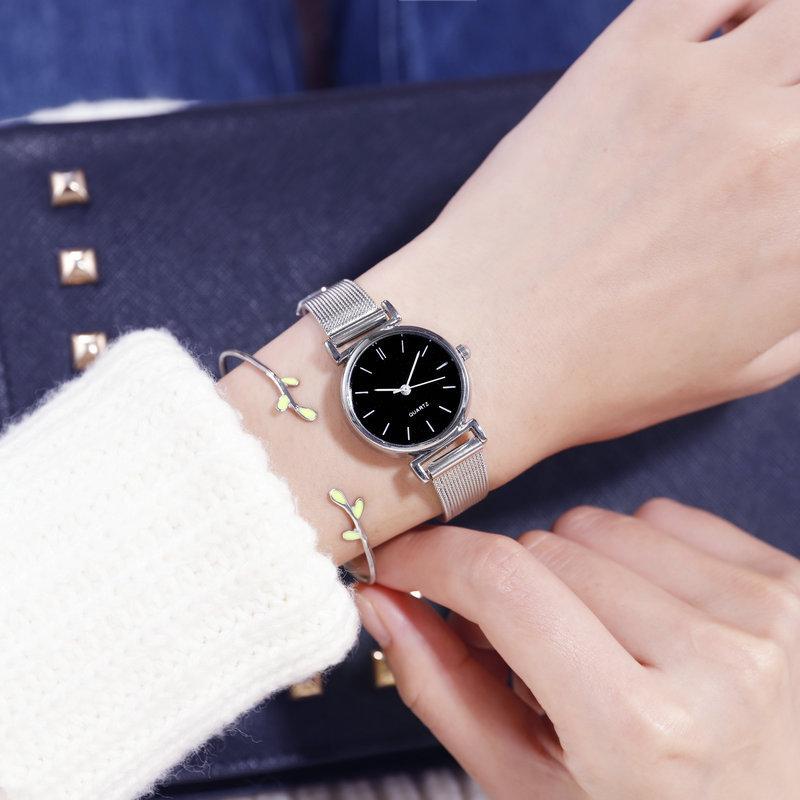 Watch Female Student Simple Small Dial Retro Mesh Belt Versatile Girls Mori Casual Quartz Watch