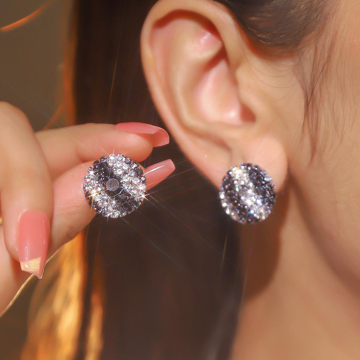 

Новые простые модные блестящие серьги со стразами, геометрические круглые серьги в стиле темперамент, женские серьги, 1 пара