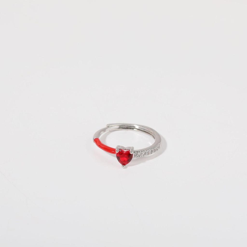 Twelve Star Heart Ring: Women's Elegant Heart-Shaped Gemstone Fashion Ring