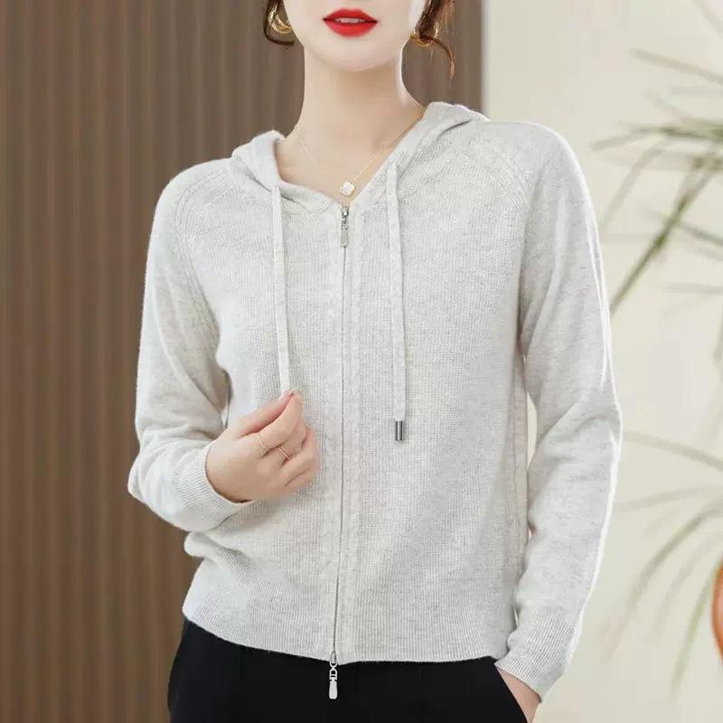 Autumn Fashion Outerwear Knitted Sweater Hooded Cardigan Women's Fashion Outerwear Long Sleeved Loose Solid Color Sweater Jacket