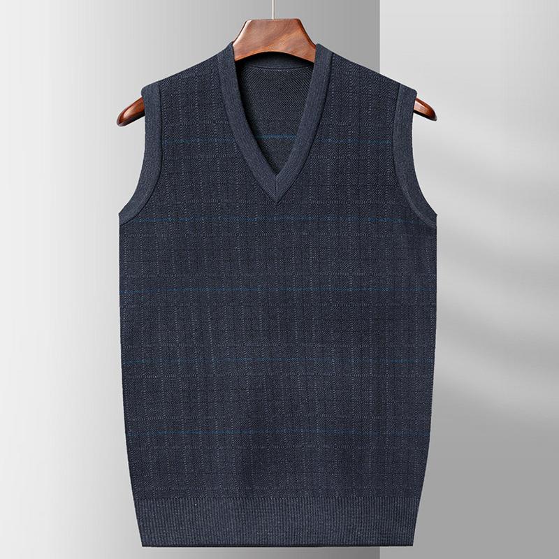 New Men's Vest Autumn and Winter Plaid Pullover Jacquard Old Business Waistcoat Loose Men's Knitted Vest