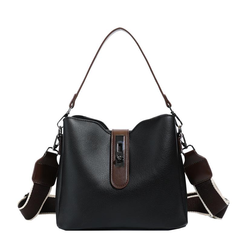 Single Shoulder Bag, Trendy and Fashionable, Small and Exclusive Handbag, Crossbody Bag, Women's Bag