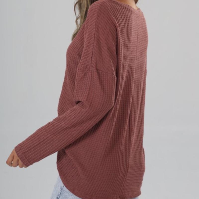Women's  V-neck  Street  Spring and Autumn Loose Knitted Bottoming Shirt