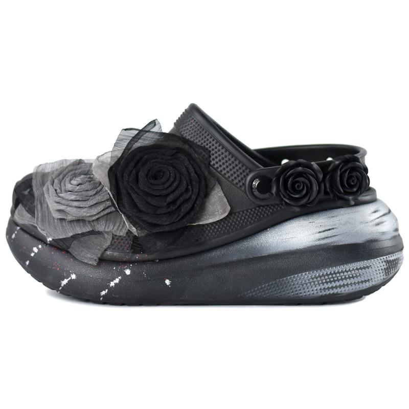 Crocs Classic clog NR Spring Rose Sweet Cool Lolita Casual and Comfortable Embroidered Gift Box Hole Shoes Unisex Black and Silver