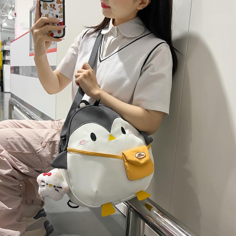 Schoolbag autumn cute mini backpack women 1011 new small fresh Japanese ins sweet wind girl travel satchel