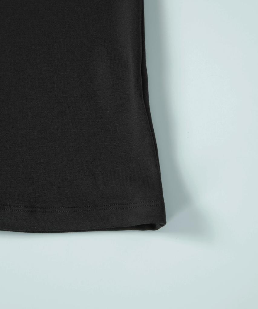 Aejeuon Square Line Tee / Charcoal