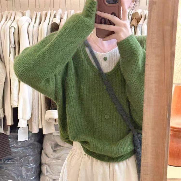 

Korean Style Colorblock Two-Piece Knitted Sweater for Women - Early Spring Long Sleeve Top S for 40-47 kg