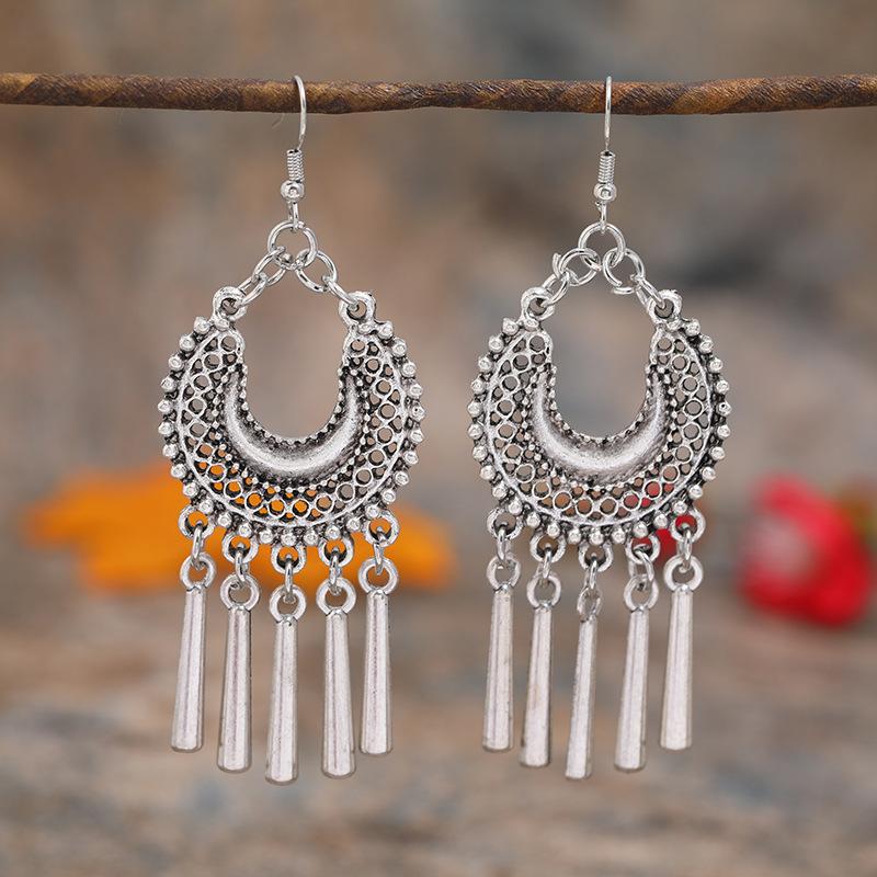 Retro Tibetan silver fringed earrings women's long temperament versatile earrings fashion personality vacation earrings