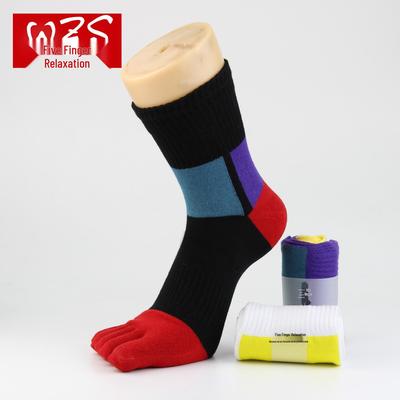 Ropa y accesorios para hombre – Medias