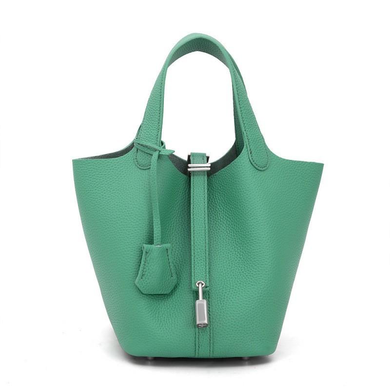 First-layer Cowhide Bucket Bag 2026 All-matching Genuine Leather Vegetable Basket Women's Large Capacity Tote Handbag