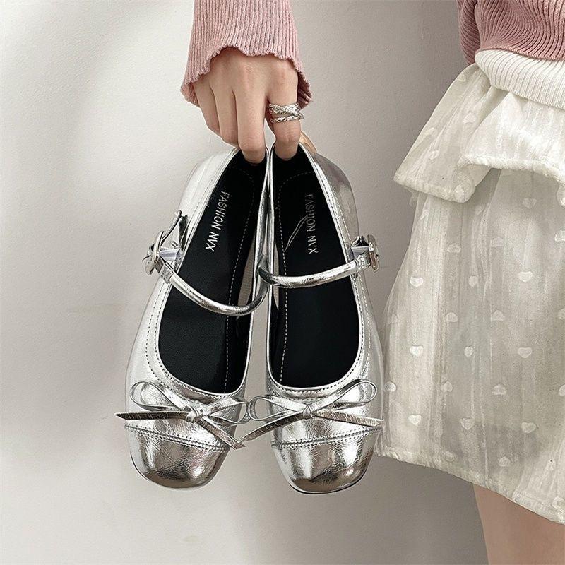 Internet celebrity explosion shallow mouth flat sole shoes women's new summer ballet style retro Mary Jane women's shoes with skirt wear