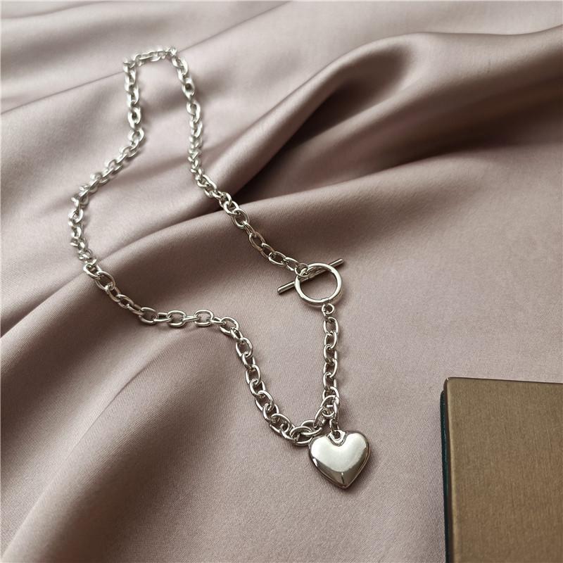 Punk Thick Lock Chain Heart Shape Pendant Choker Necklace For Women Retro Color Metal Neck Chain Female Jewelry Gift
