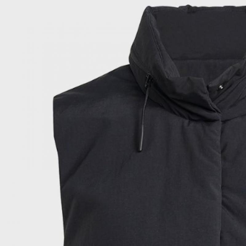 Adidas City Escape Crop Vesta   Černá Jf3418