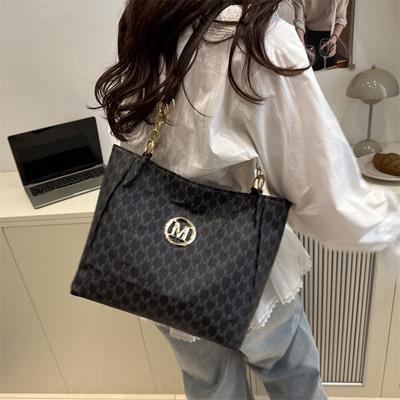 Large Capacity Trend Retro Printing Spring and Summer Popular New Large Capacity Shoulder Armpit Bag Portable Tote Bag