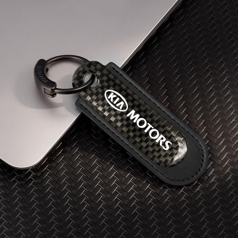 Carbon Fiber Car Keychain Holder Keyring Accessories For KIA KN Forte Sportage EV9 Stonic K5 Ceed Proceed GTLine Sorento Picanto gbnkr30