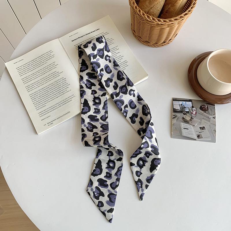 

Women s silk scarf, long strip, high-end new leopard print, neck protection, neck scarf, headband, thin streamer, tied bag ribbon.