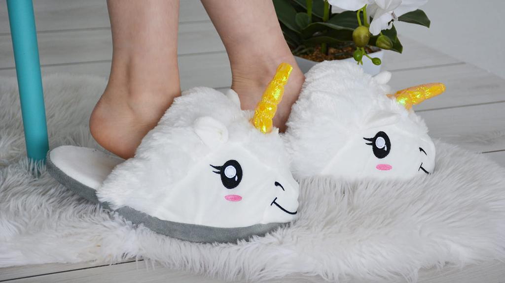 White Unicorn Slippers Universal Unisex Plush Slippers Super 36-41 ONESIES