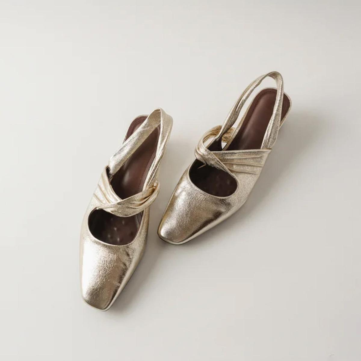 

Sheepskin version~ versatile French new square head, empty outside sandals, women s retro thick heel, genuine leather with skirt, single shoes 40