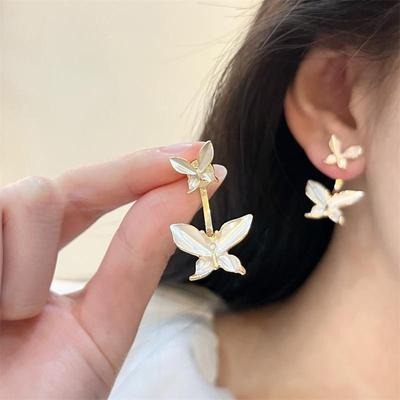 Blumen-Schmetterlings-Ohrringe für Frauen, zwei stilvolle Ohrringe und Ohrringe