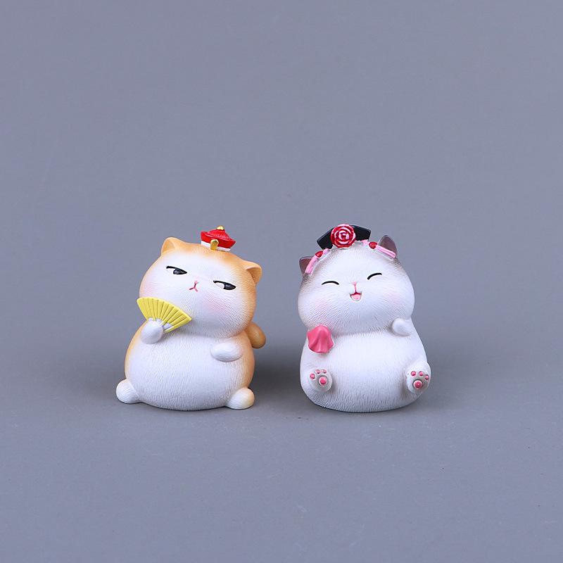 Forbidden City Cat Figurines: Cultural Creative Desk Decor, Beijing Souvenir & Birthday Gift