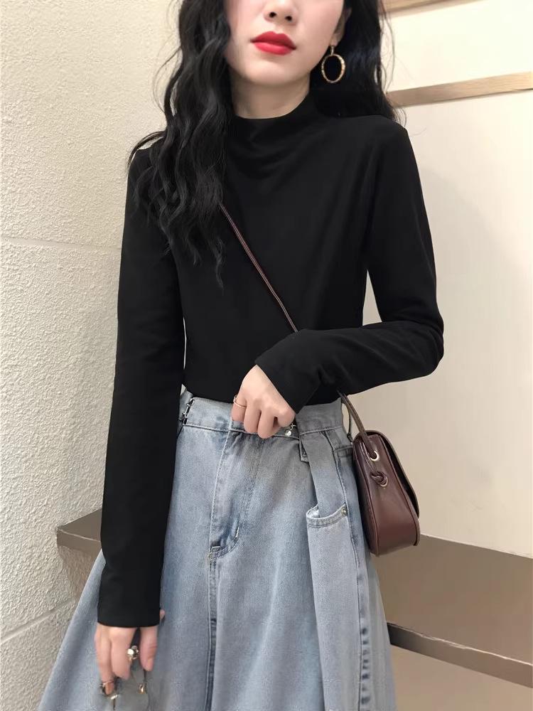 Thickened Shoulder Half-High Collar Slim Fit Warm Women's Long Sleeve T-Shirt - Autumn/Winter Fashion.