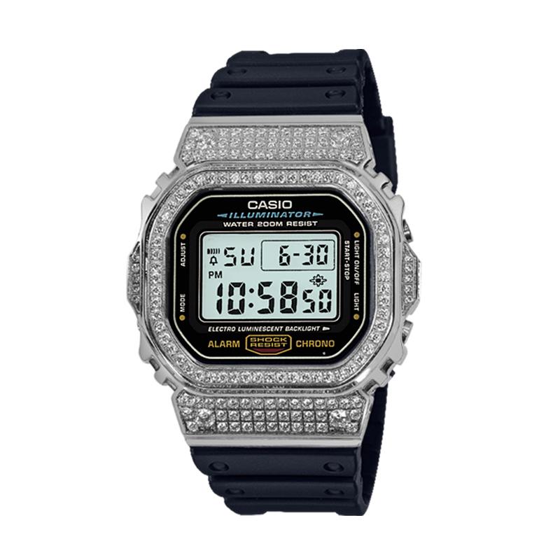 CASIO Unisex G-SQUAD Series Black Watch DW-5600UE-1(Watch4--)