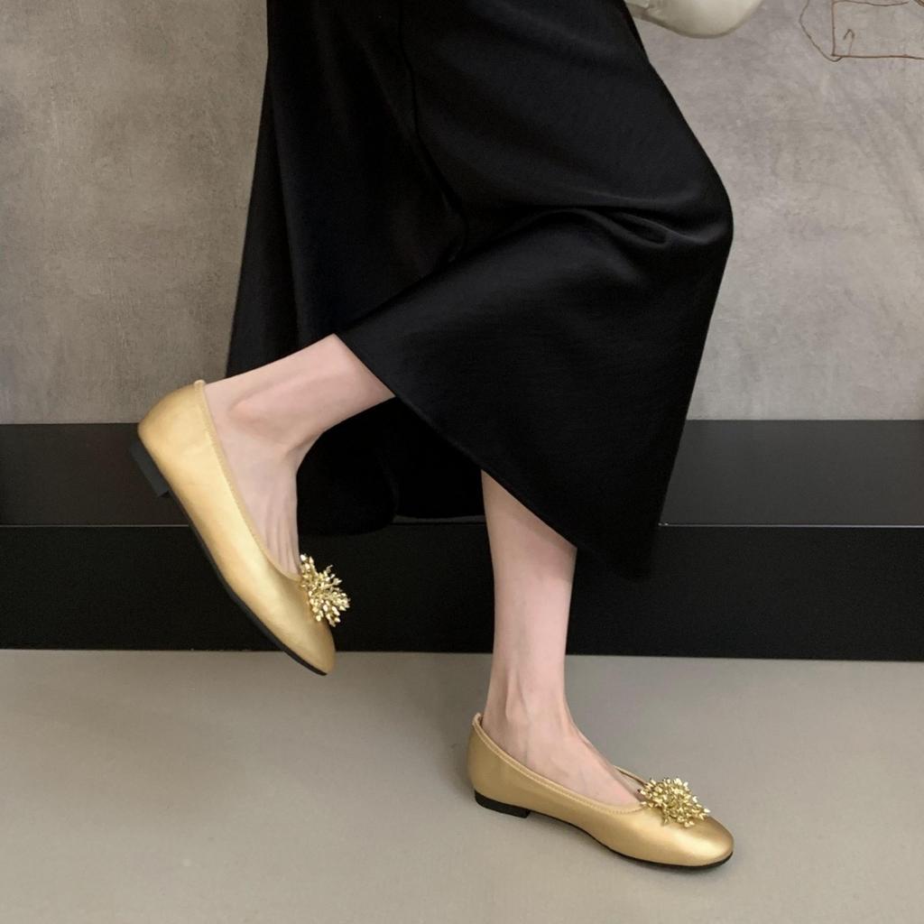 2025 new niche design flower Mary Jane single shoes women's spring and autumn commuting versatile shallow mouth flat shoes women