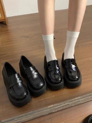 Elegáns cipők – Női Loafer cipők