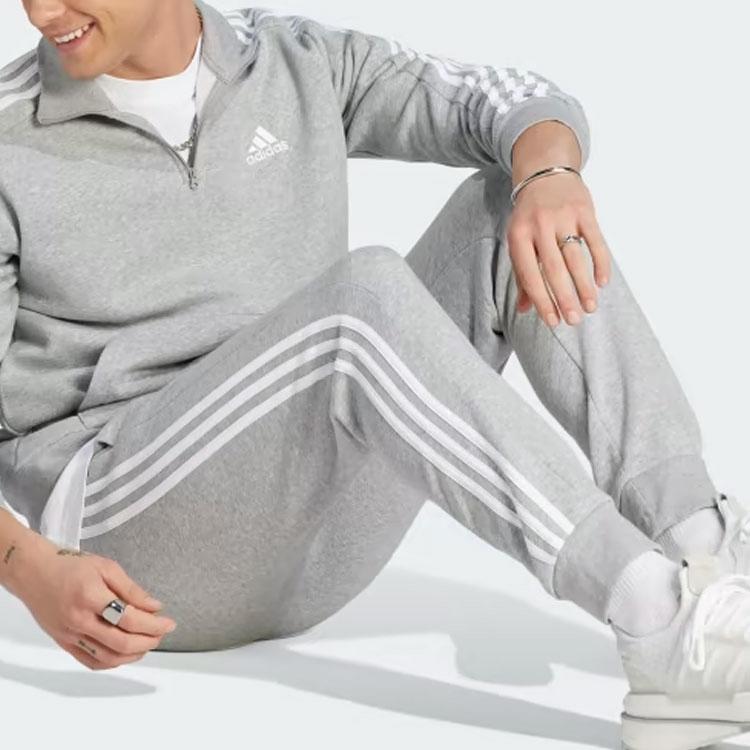 Adidas Essentials Fleece 3-Stripes Kalhoty se zúženými manžetami Středně šedý melír Pánské Streetwear IJ6494
