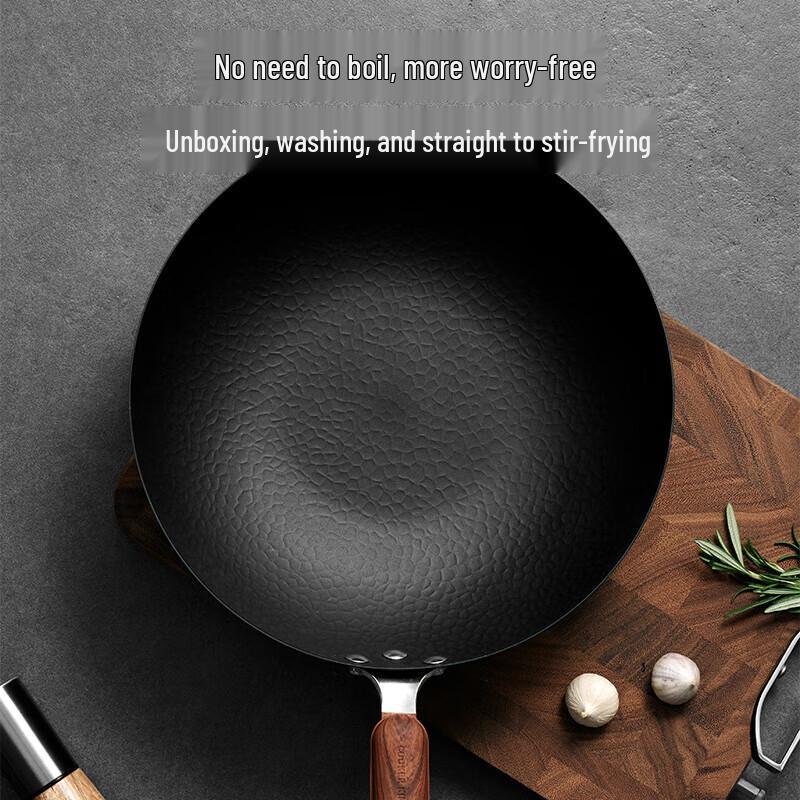 Chuidahuang 30cm Titanium Iron Flat-Bottom Wok