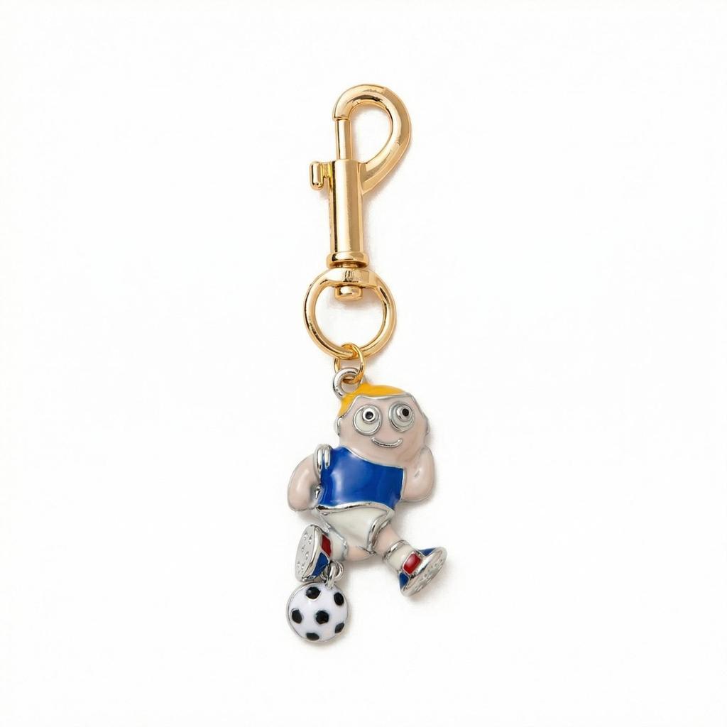 European DIY Fashion Keychain & Brooch: 18K Copper-Plated Pendant Accessories for Bags