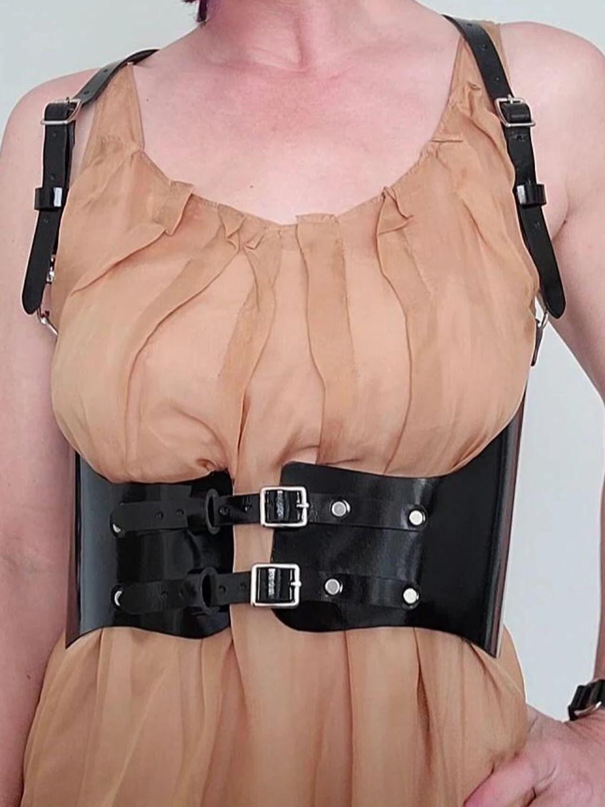 

1PC Fashion Street Shoulder Strap Wide Waist Belt, Women s Shoulder Strap, Adjustable Stud Accents, Casual Outing Holiday Party чёрный