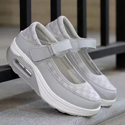 Black Women Loafers Popular Round Toe Sports Shallow Mouth Breathable Nursing Shoes Retro Flat Shoes