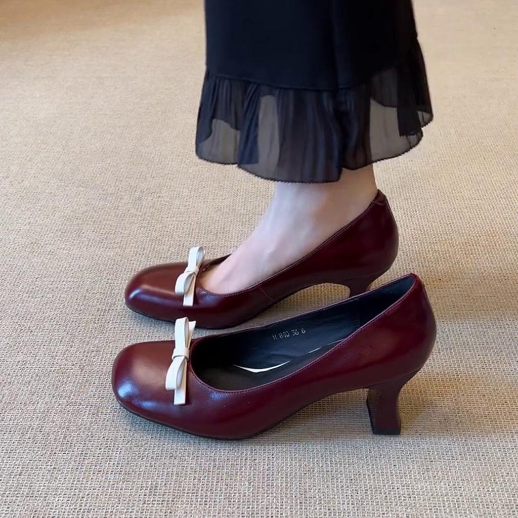 Bow Gentle Wind Light Mouth Round Head Commuter Coarse Heel Mary Jane Single Shoes