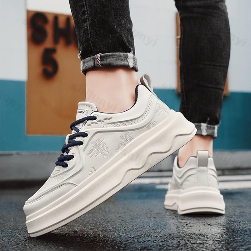 Fashion 2025 Autumn New Concise Fashion Low Top Thick Soled Casual Shoes for Men Versatile Comfortable Non Slip Niche Platform sneakers