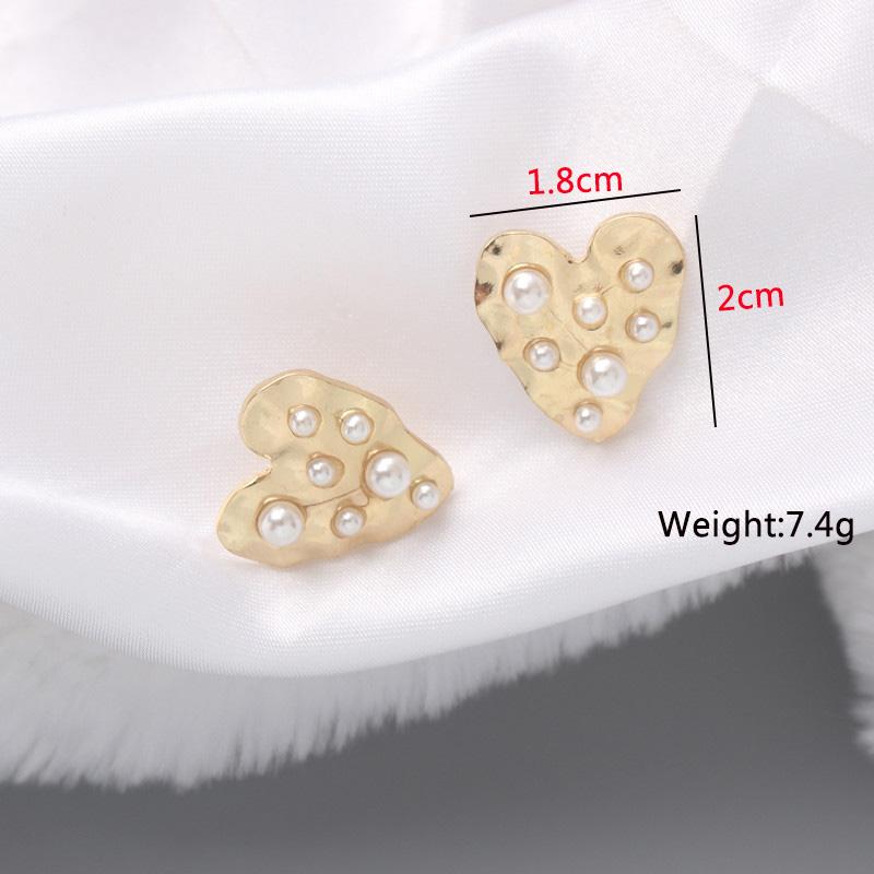 Imitation Pearl Earrings for Women Hollow Heart Pendants Korean Drop Earrings Personality Hanging Earrings Boucle Oreille Femme