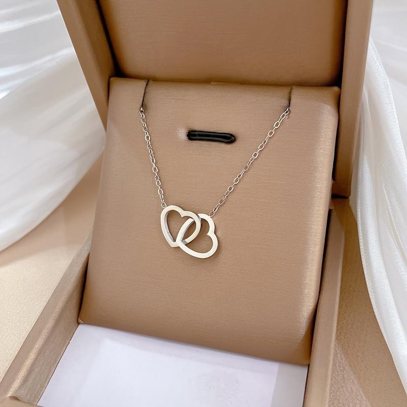 201 201 201 201 201 201 201 Stainless Steel Heart-Shaped Pendant Necklace - Plated, Interlocking Hearts Design, Elegant & Versatile Jewelry for Couple