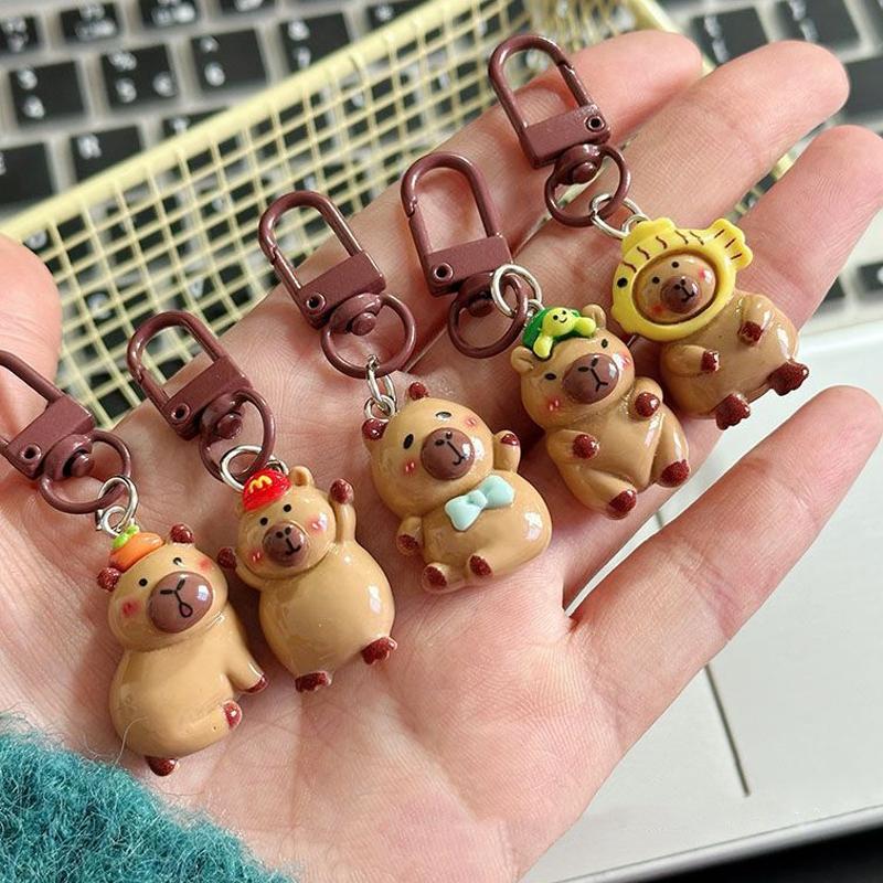 5-50Pcs Capibara Keychains Yellow Capybara Keyring For Bag Cell Phone Hanger Cute Car Key Pendant Small Gift Hairpin Accessories