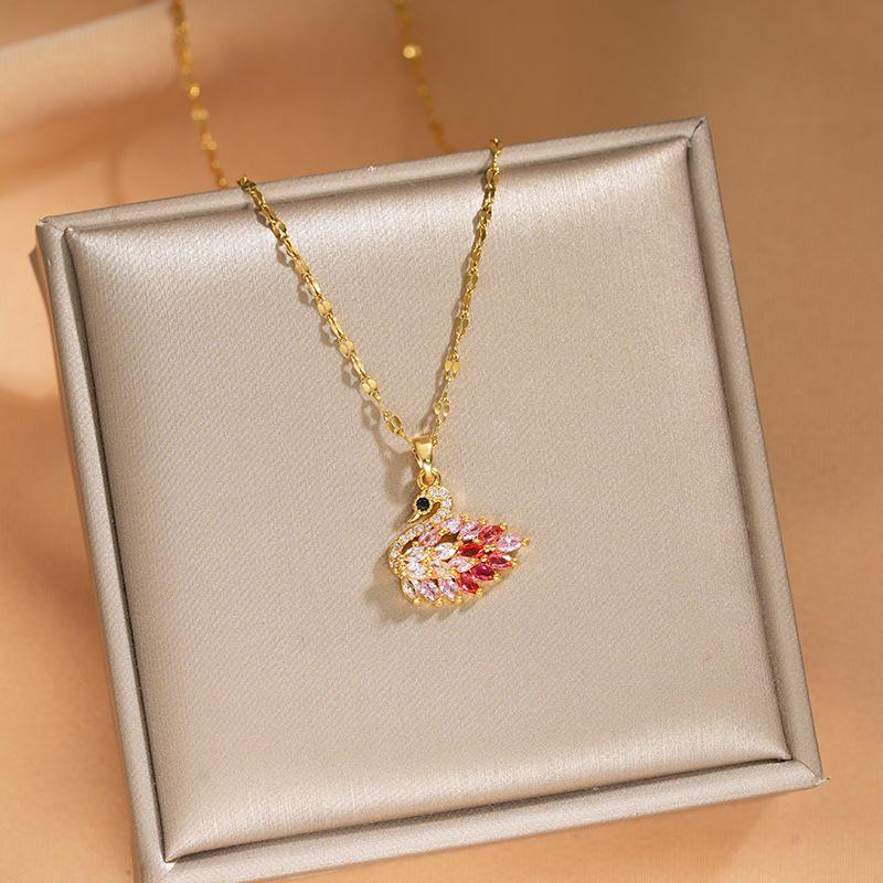 Light Luxury Copper-Inlaid Diamond Necklace for Women – Exquisite INS-Style Clavicle Chain