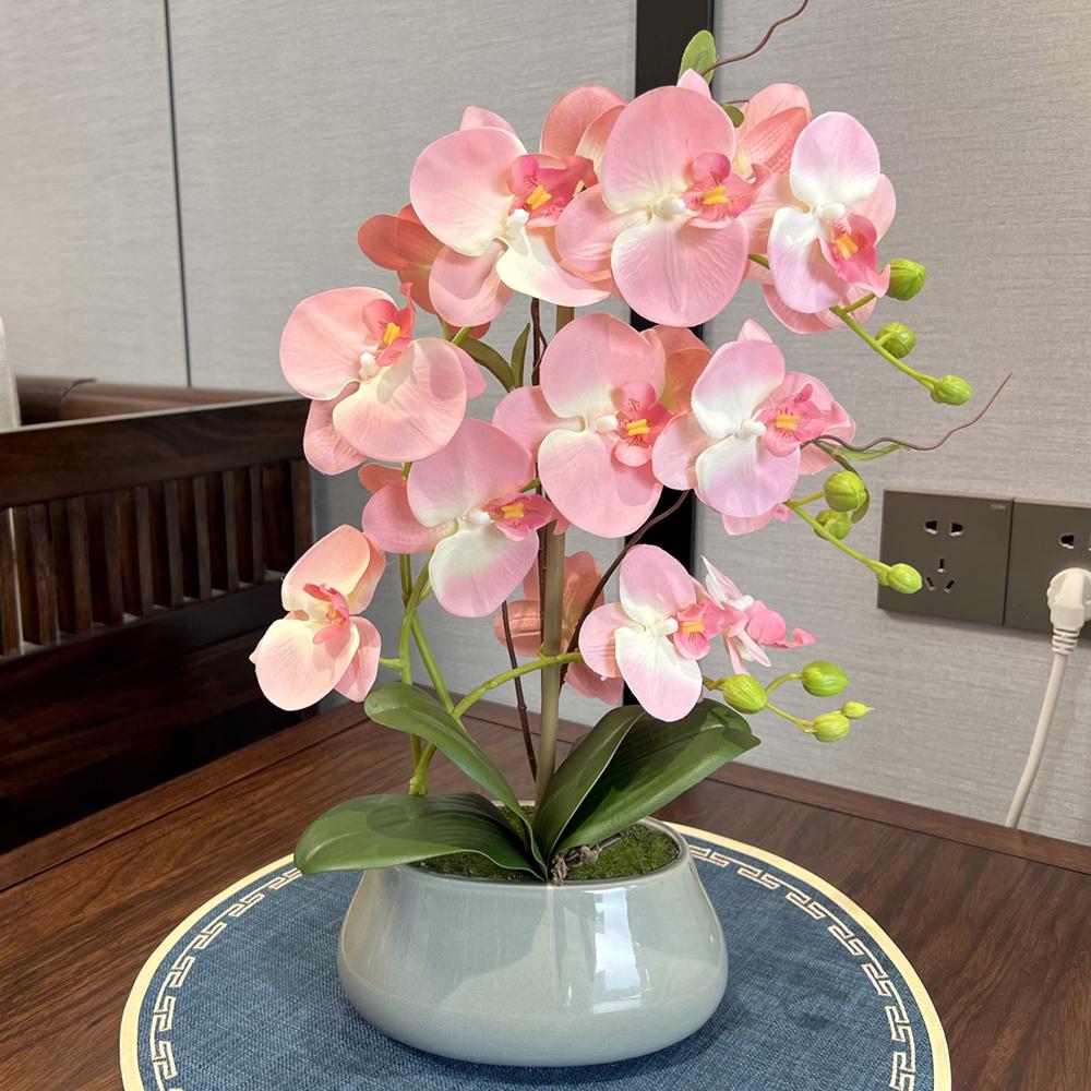 Flori Artificiale Phalaenopsis în Vas Ceramic - Ideal pentru Decorarea Sufrageriei sau a Mesei de Dining