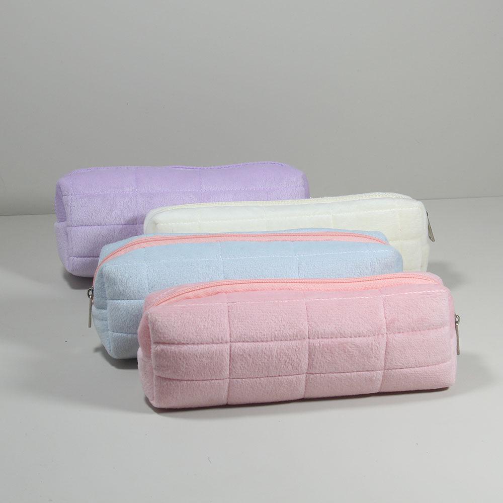 Plaid High-Capacity Makeup & Stationery Bag - Small Unzip Pillow Design