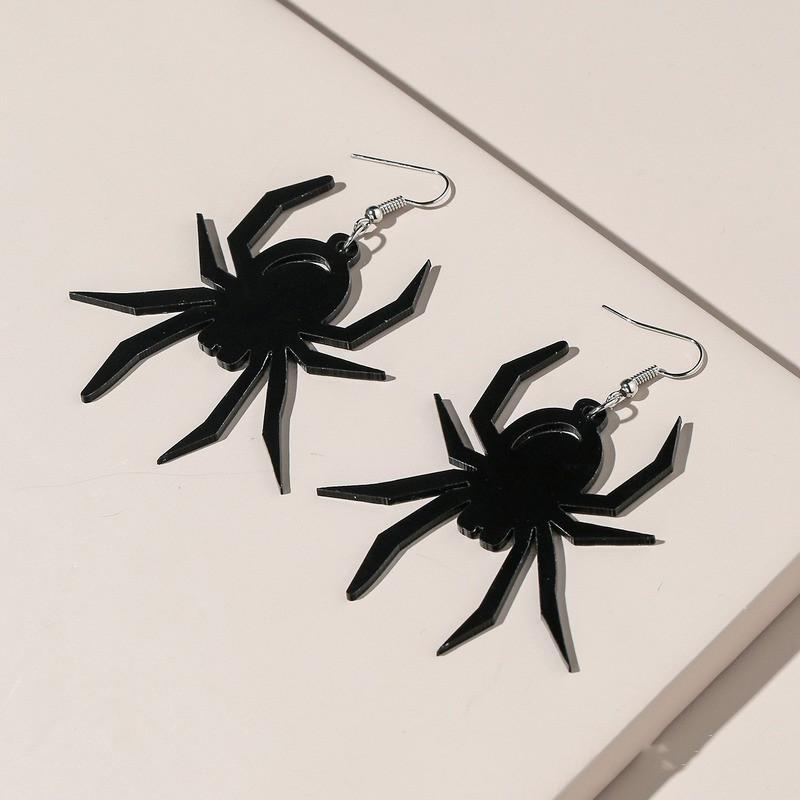 Halloween Women 'S Earrings Funny Cartoon Black Spider Black And White Ghost Skull Hand Pendant Earrings Ladies Cosplay Jewelry